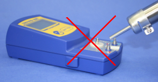 Can not use it for measuring the hot air (HAKKO FR-801, etc.) directly.